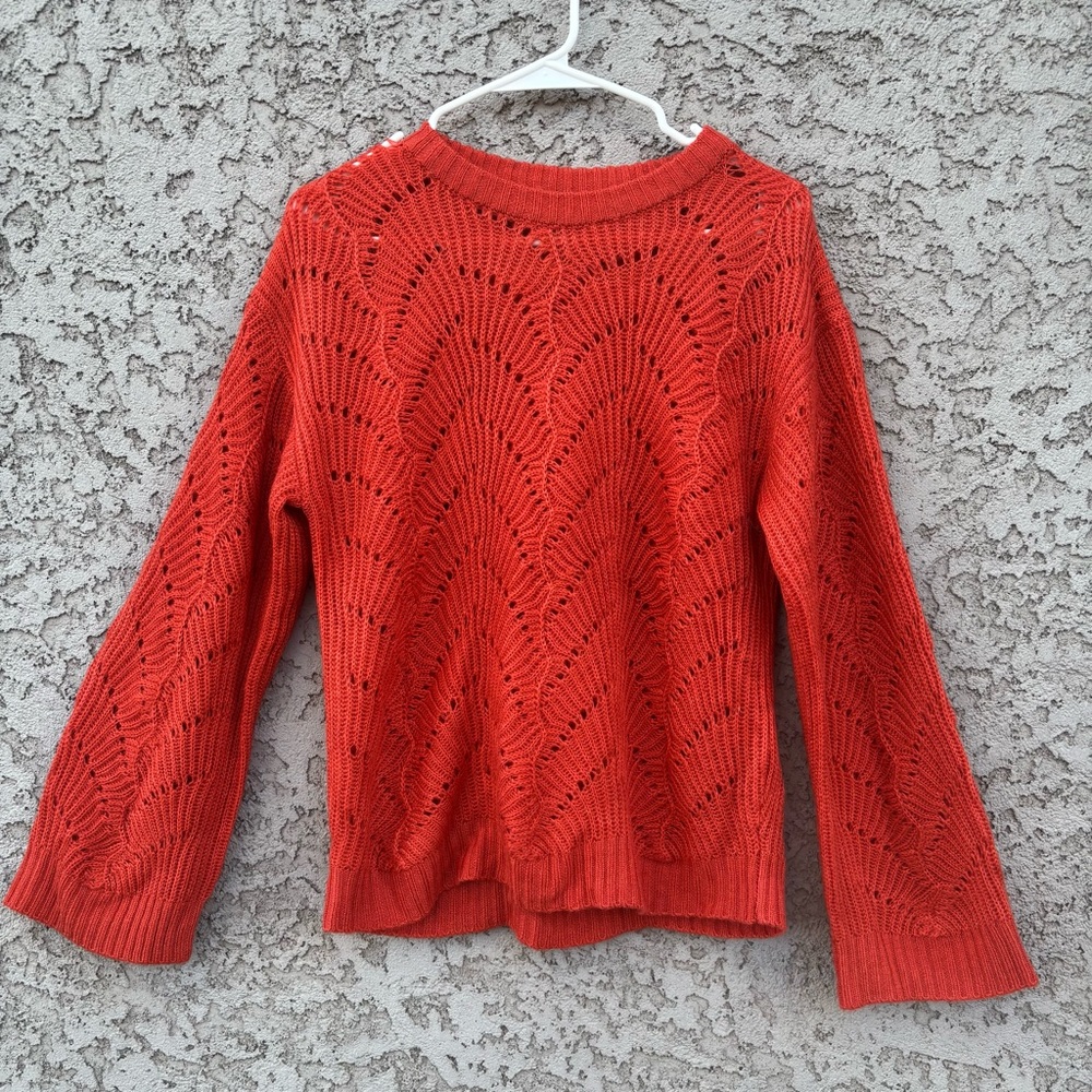 Red Crew Neck Sweater with Textured Knit and Relaxed Fit